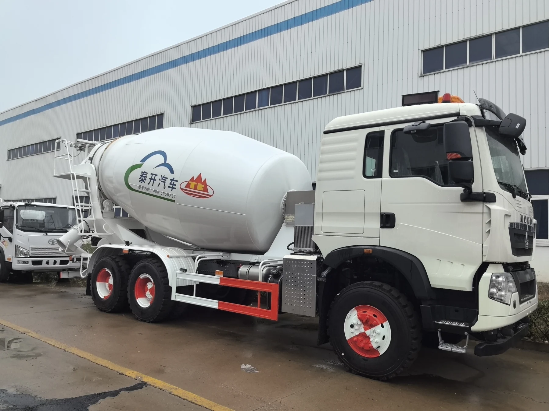 电解质混料车