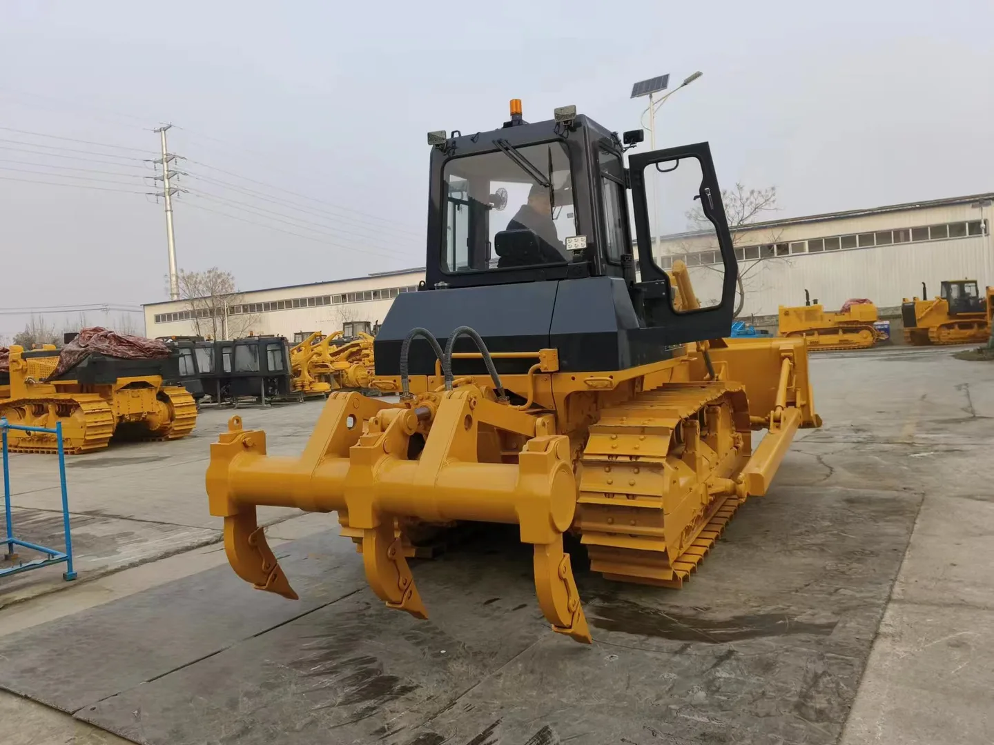 HD16 Hydraulic Crawler Bulldozer