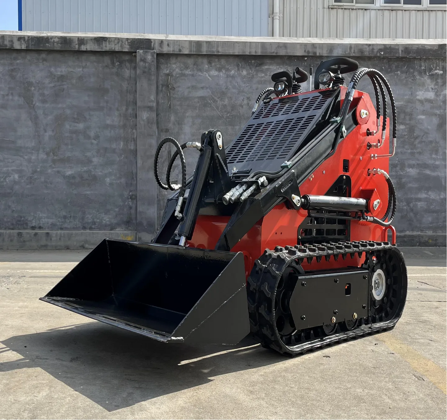 ME380-1 Mini Loader — Wheeled and Tracked — 1